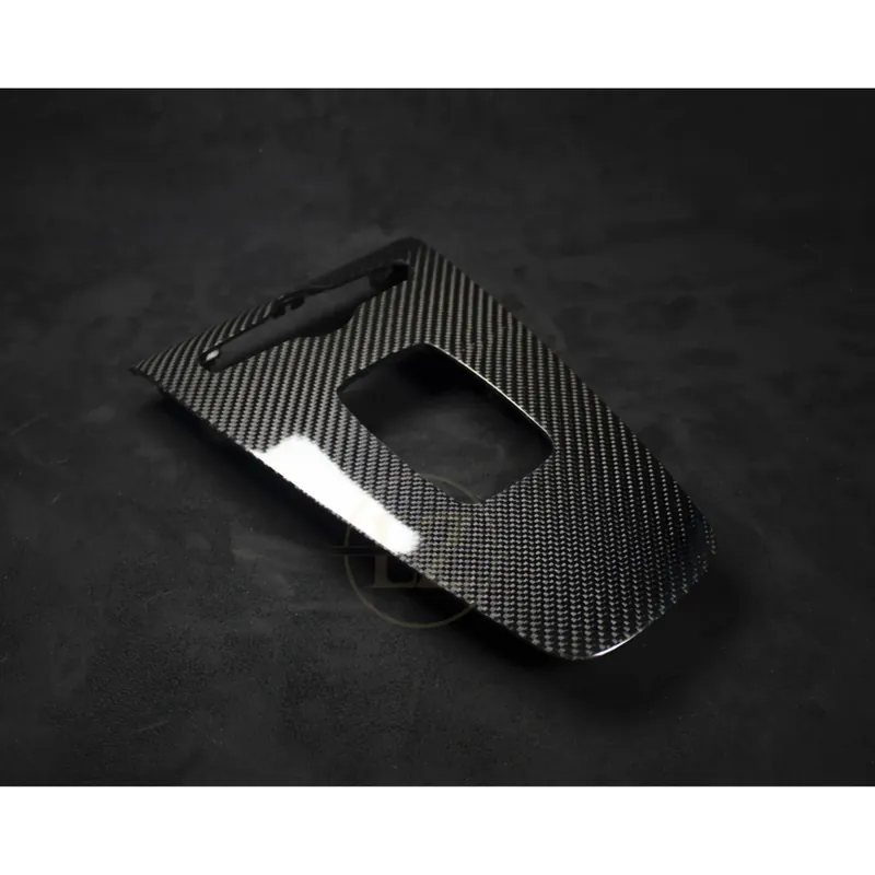 Glossy Carbon Fiber Center Console Trim Panel, Polestar 2 Crafted